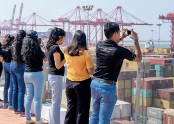 CICT Hosts University Students to a day at Colombo Port’s South Terminal