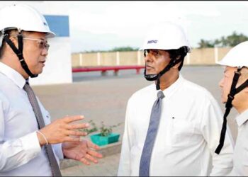 SLPA Chairman visits Hambantota International Port