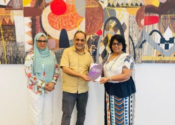 WiLAT Global Chairperson Hands Over the 10th Anniversary Publication to EFL