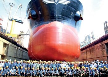 Colombo Dockyard successfully completes extensive repairs on bulk carrier MV. Caravos Liberty